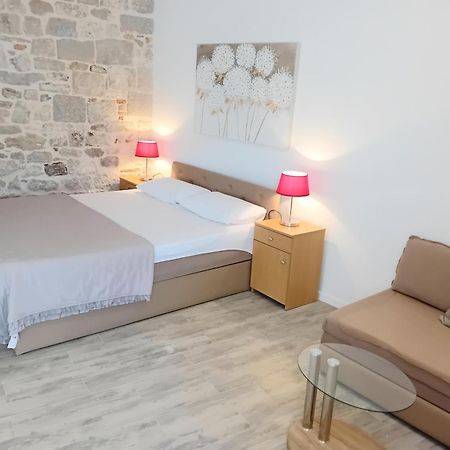 Apartment Andela Kaštela المظهر الخارجي الصورة